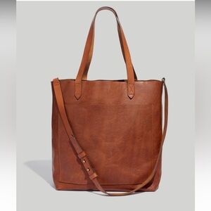 Madewell The Medium Transport Tote in English Saddle